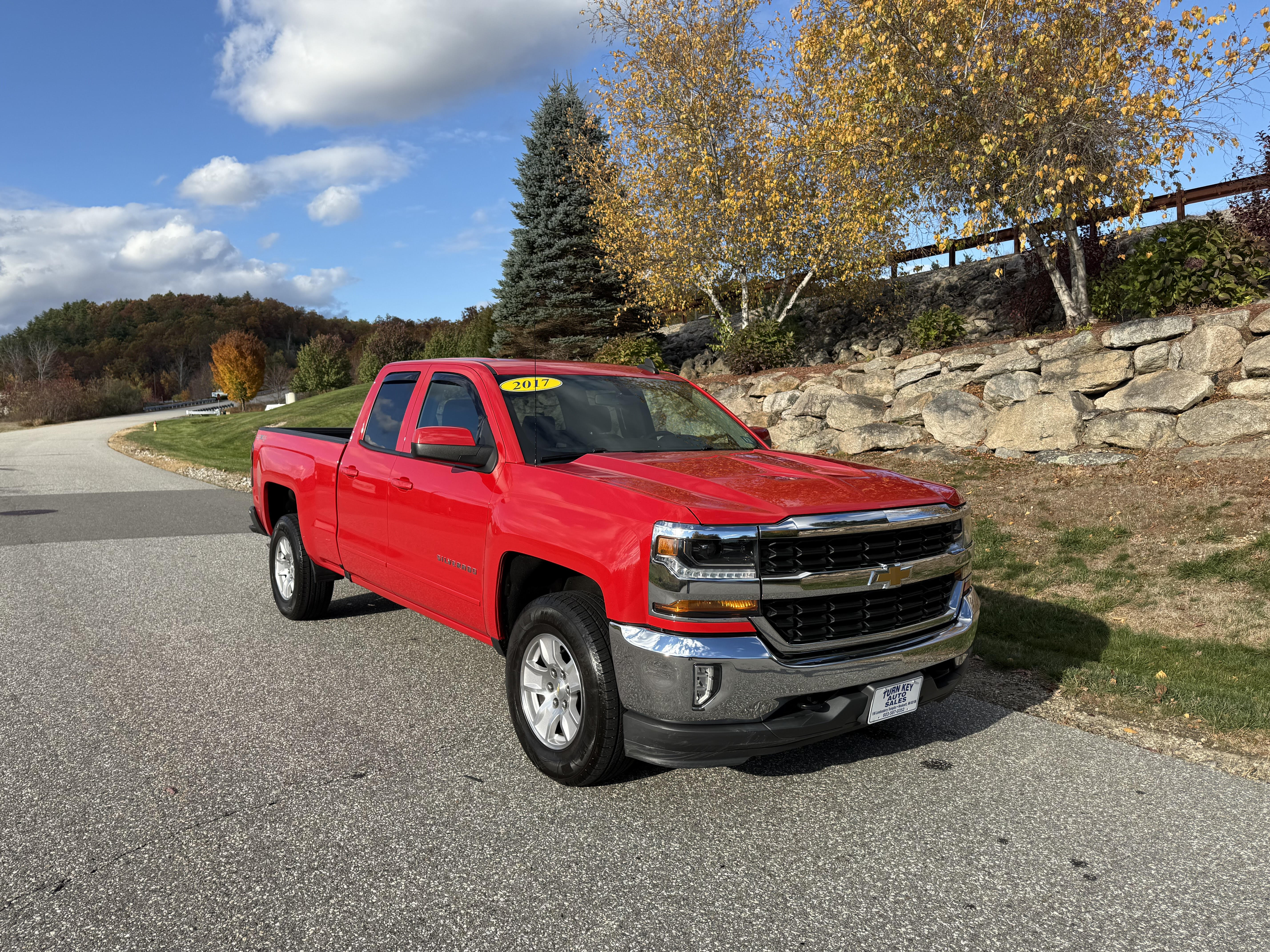 2017 Chevrolet Silverado 1500 LT's photo