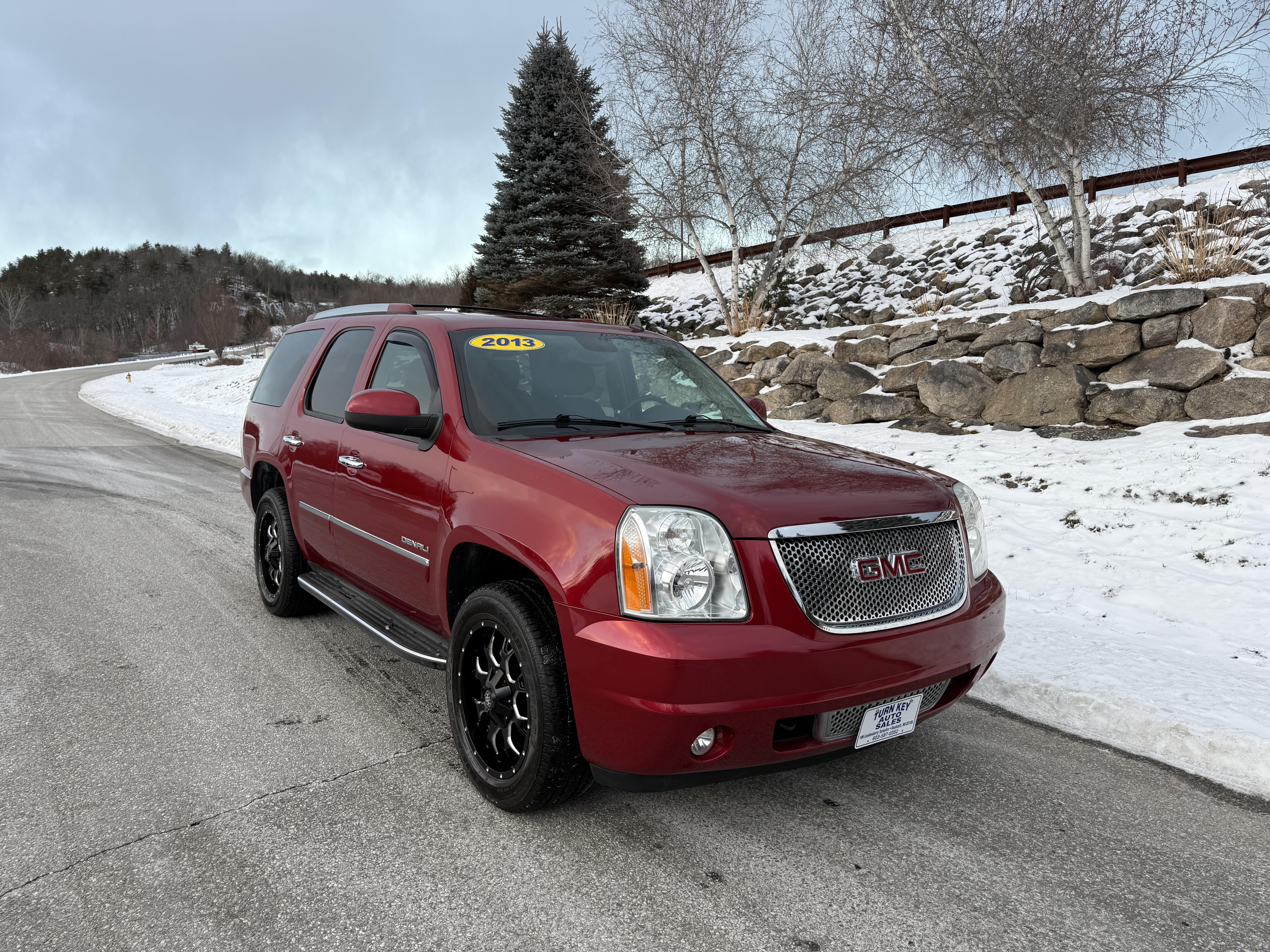 2013 GMC Yukon Denali's photo