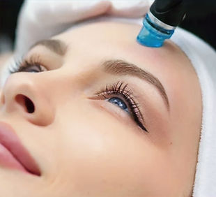 Hydro Facial_edited.jpg