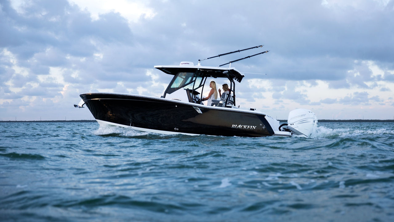 2021 Blackfin 272 Center Console