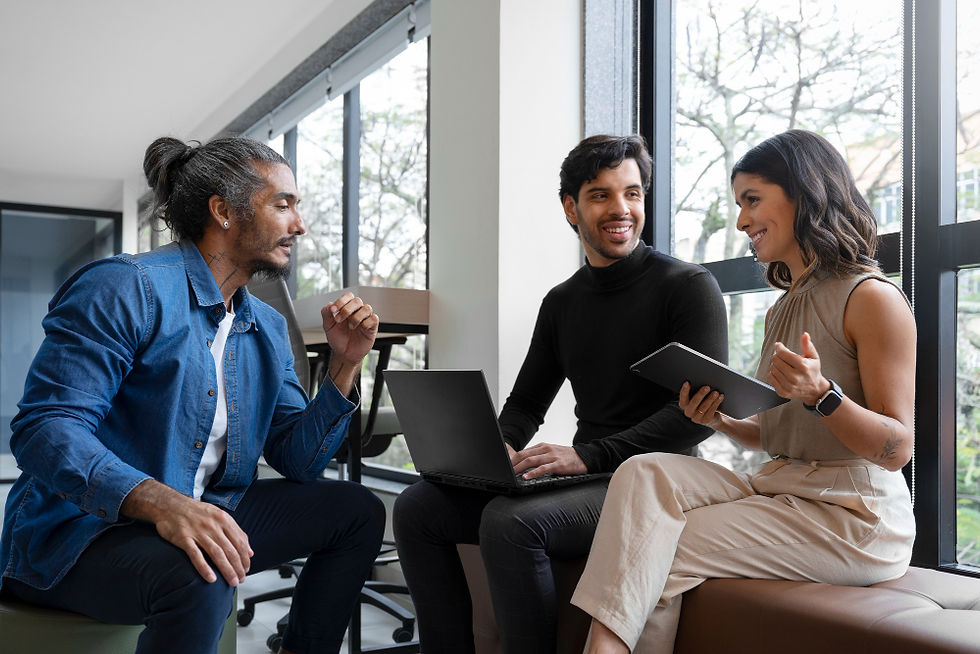 Do julgamento à escuta: como aplicar CNV em conversas difíceis