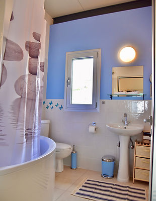 008_bedbath_cyprus_holiday_rental_villa_Protaras.jpg