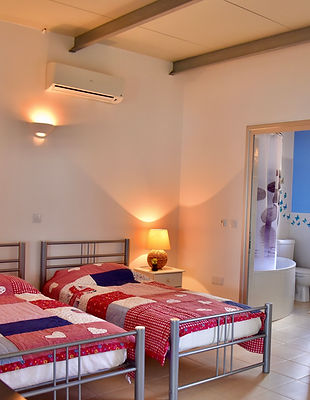 007_bedbath_cyprus_holiday_rental_villa_Protaras.jpg