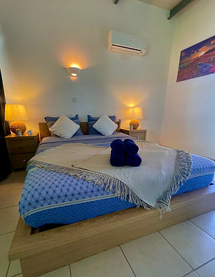 001_bedbath_cyprus_holiday_rental_villa_Protaras.jpg
