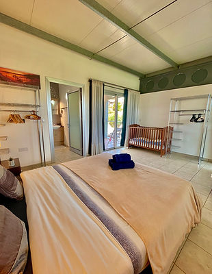 004_bedbath_cyprus_holiday_rental_villa_Protaras.jpg