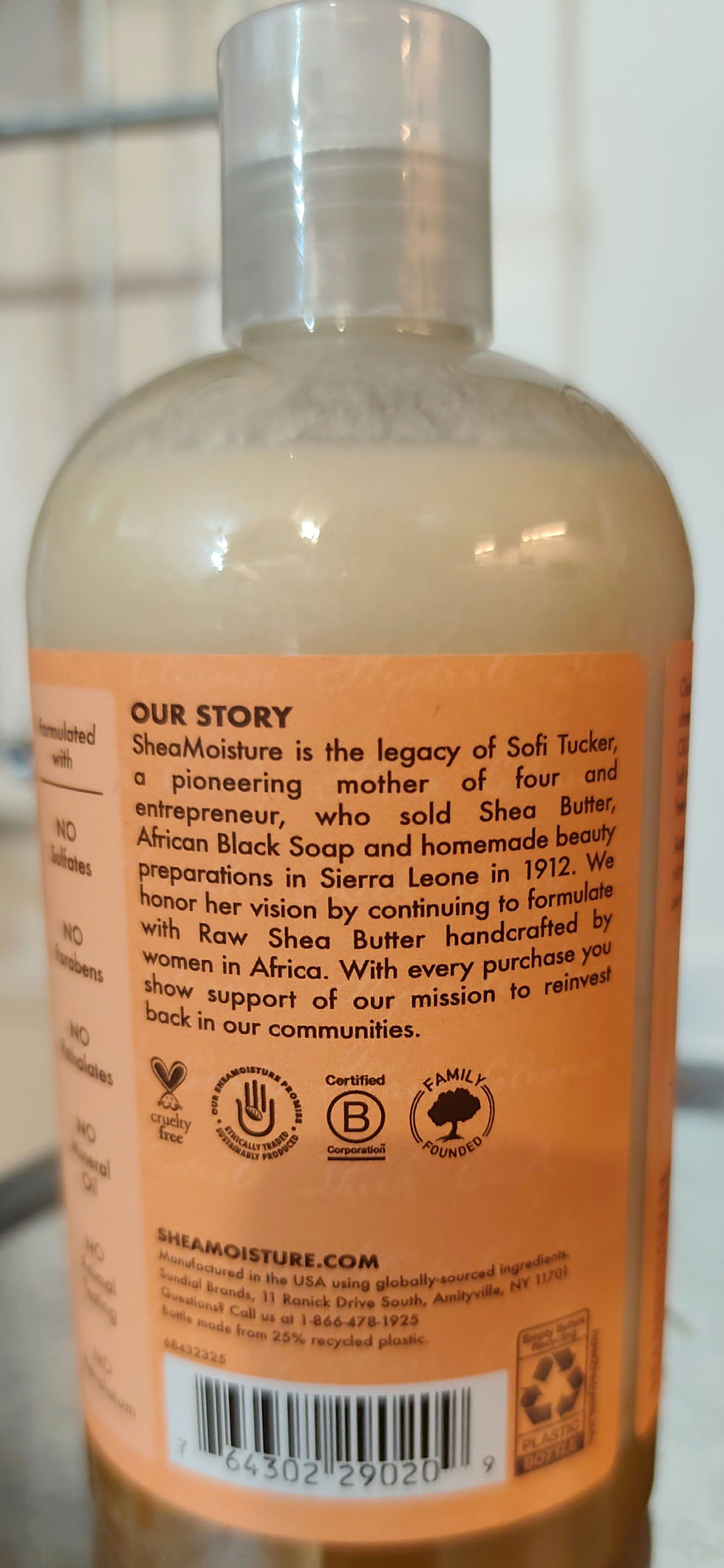 Miniaturbild: Shea Moisture Coconut and Hibiscus Curl  and Shine Shampoo 384ml