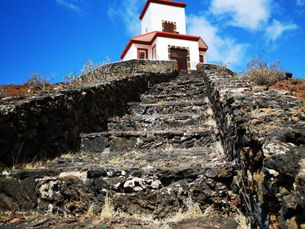 CRÓNICAS PRETÉRITAS.-200 AÑOS DE LA PRIMERA MISA por DONACIO CEJAS PADRÓN