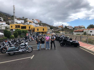 LA FRONTERA, PARADA PARA LOS HARLEY