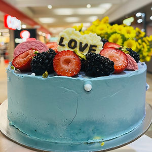 Blueberry sponge cake