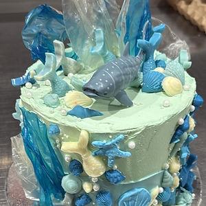 Baby shark cake