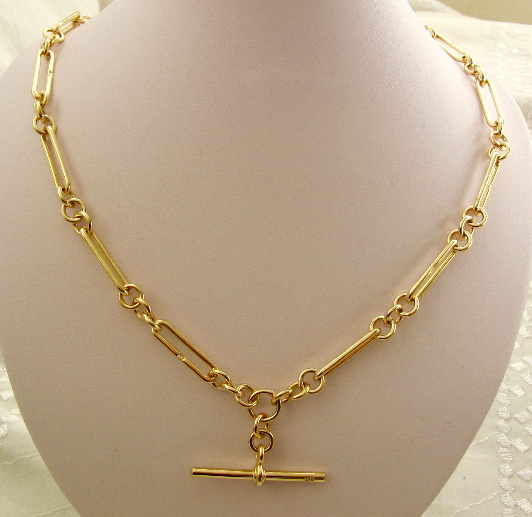 Genuine SOLID 9K 9ct Yellow GOLD Albert Chain with T-Bar and Double Clasps