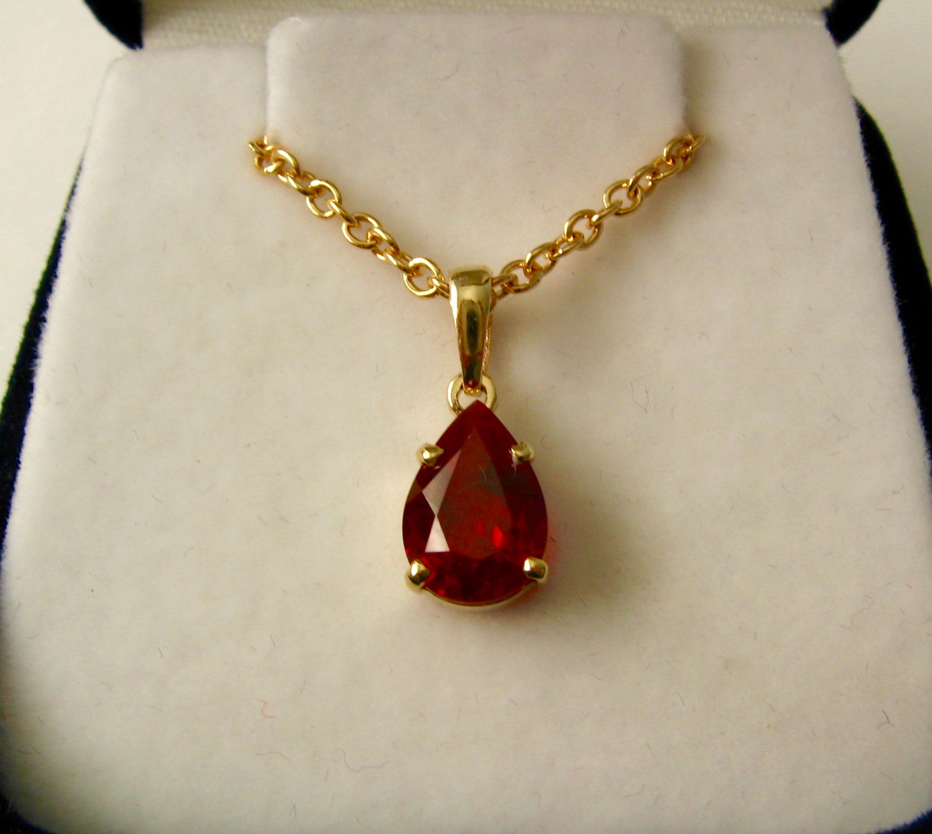 GENUINE SOLID 9K 9ct YELLOW Gold Pear Shape RUBY Pendant