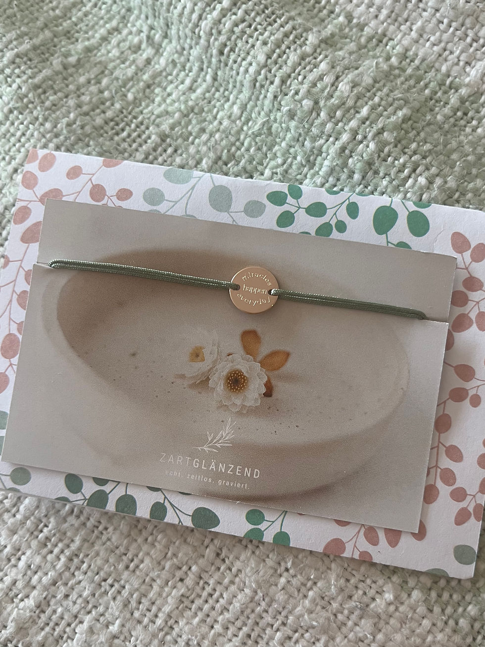 Miniaturbild: Armband Miracles happen everyday 