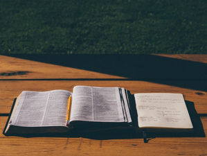 Books and Bible Studies for Christian Singles: A Resource List