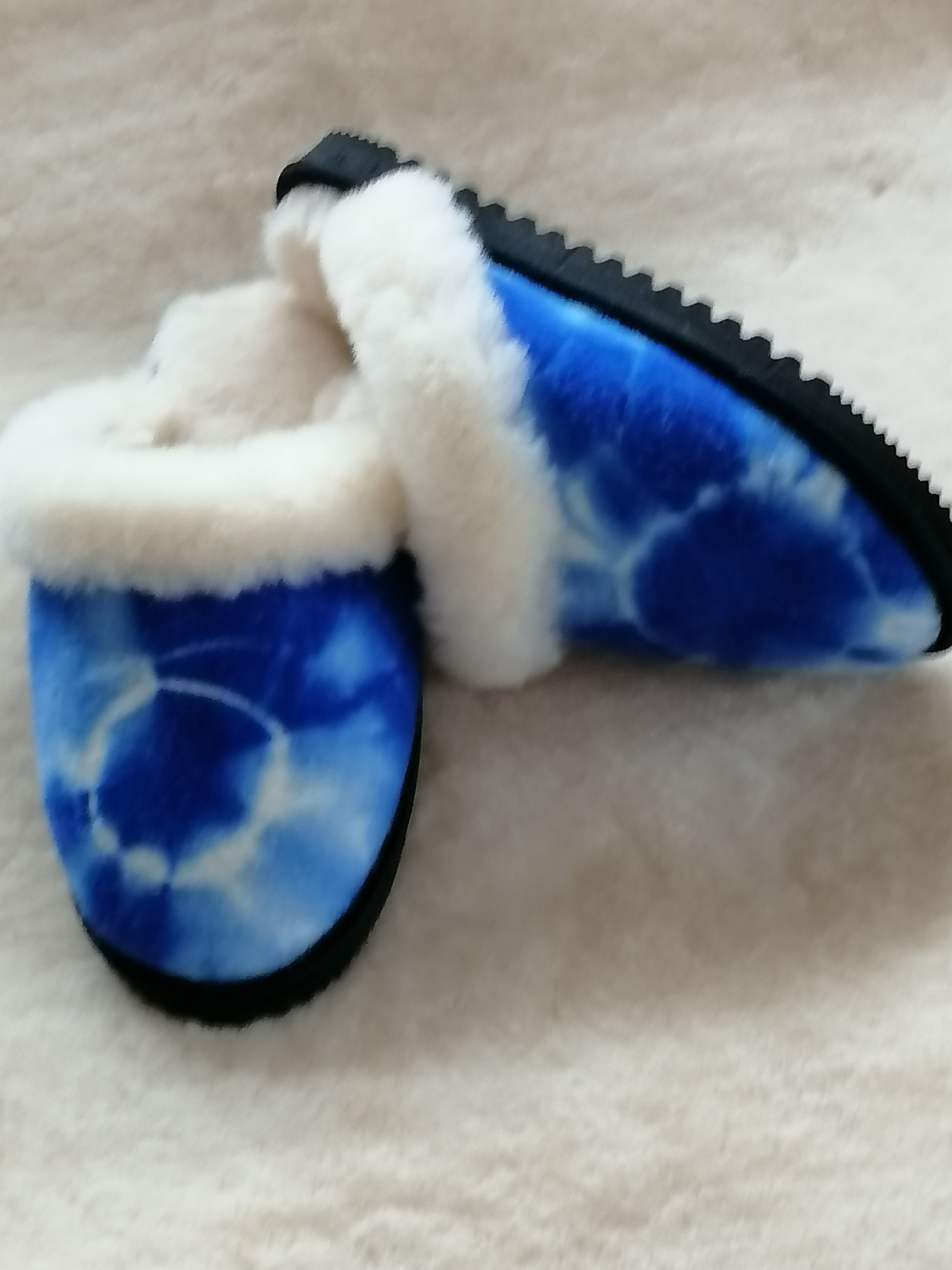 Blue & White Tie dyed Merino Wool Slippers