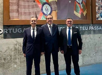 Câmara Portuguesa do Rio de Janeiro representa o Clube Vasco da Gama junto ao Futebol Clube do Porto
