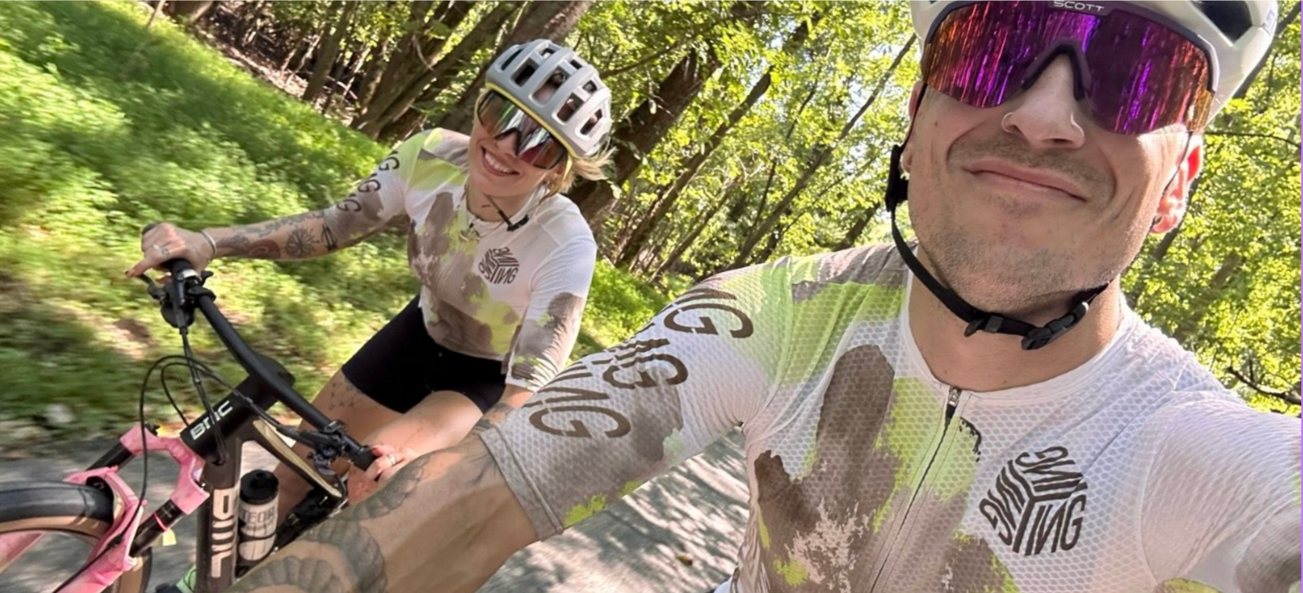Men's "Strata" Airlite Zipperless Jersey — Default