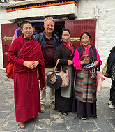 Wachten bij de Jokhang