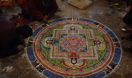 Maken van mandala in Samye