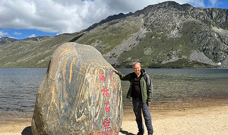 Jan Koning in Mugecuo Nationaal Park