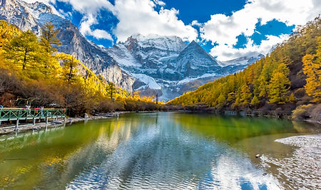 Yading Nationaal Park