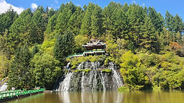 Rimyongsu Waterval bij Samjiyon