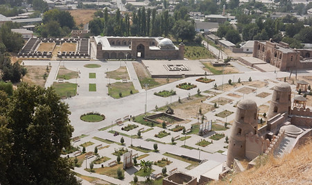 Overzicht op Hissar Fort bij Dushanbe