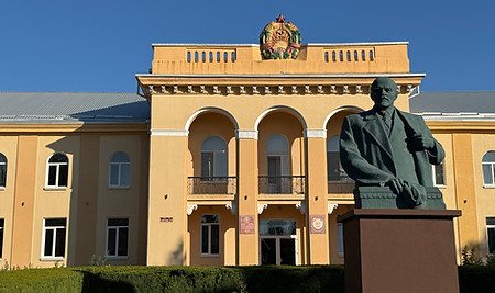 Lenin voor muziekschool Dubasari