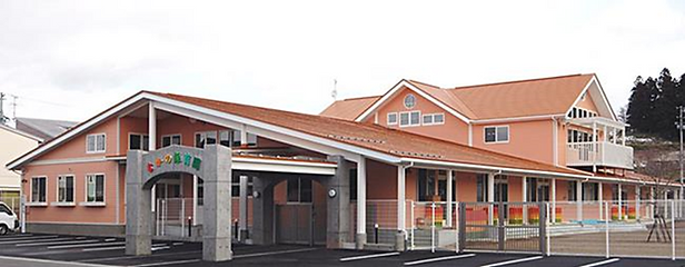 なかの園舎.png