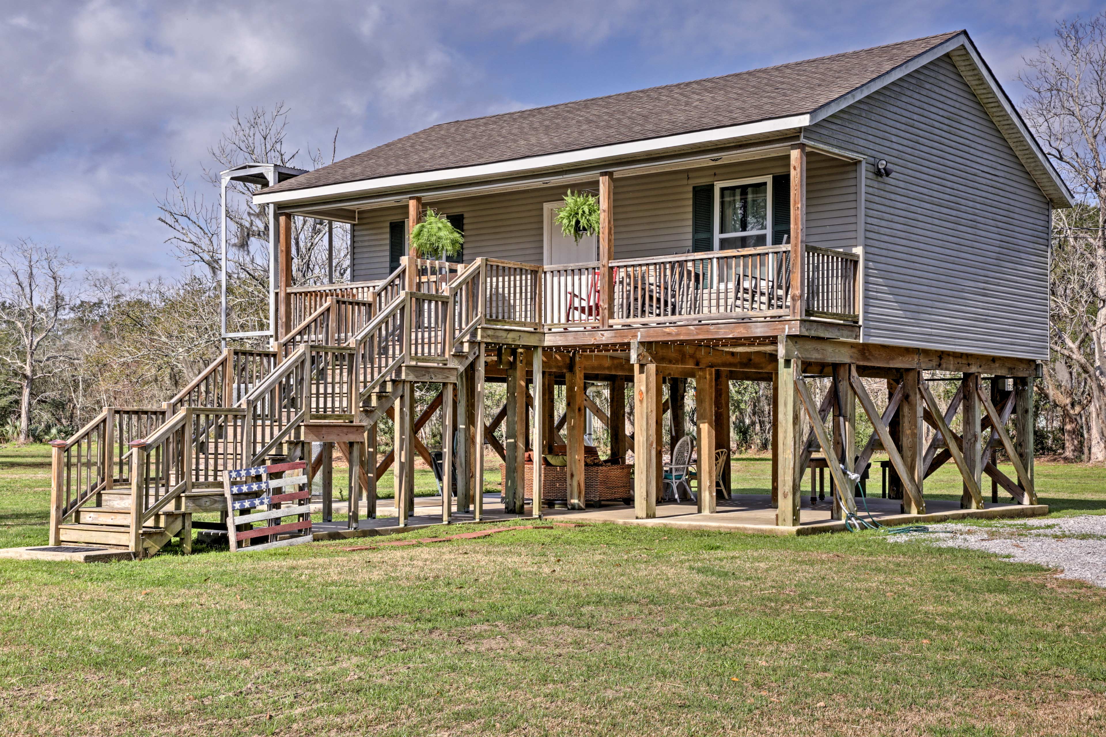 Cajun Cottage Front Right