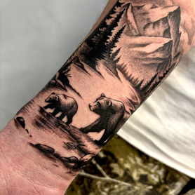 Preston Karatau Tattoo Artist at Tattoo Gold Takapuna Auckland New Zealand Aotearoa. Best tattoo studio of New Zealand