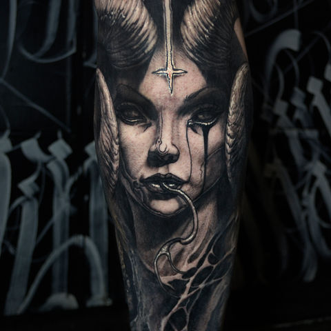 Hokowhitu Sciascia - Inglorious Hoko Custom Tattoo Artist at Tattoo Gold Takapuna Auckland. Best Tattoo Studio Auckland New Zealand. 3D Sculpt