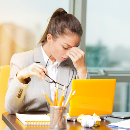 Kadınlarda Depresyon Neden Daha Sık Görülür? Hormonların Rolü