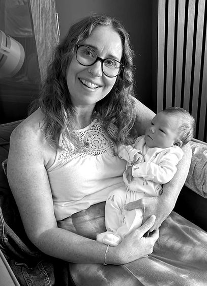 sovereign birth postpartum care, newborn, sleep support, breastfeeding counsellor, doulas in harrogate leeds ilkley