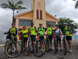 Ciclistas percorrem rodovia 277 inteira em devoção a Mãe do Rocio