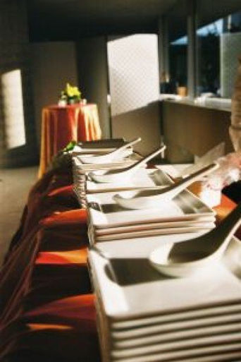 Learn Japanese manners to enjoy your trip more !!