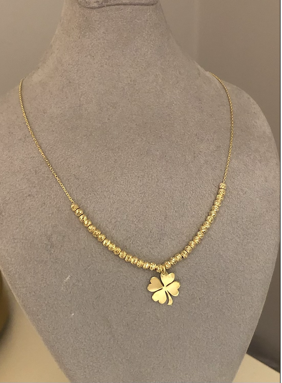 Dorika Zincirli Yonca Kolye