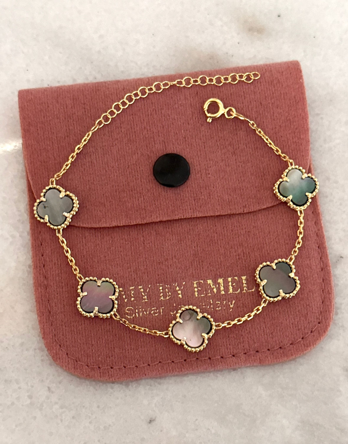 Gri Sedef Taşlı Yonca Bileklik 