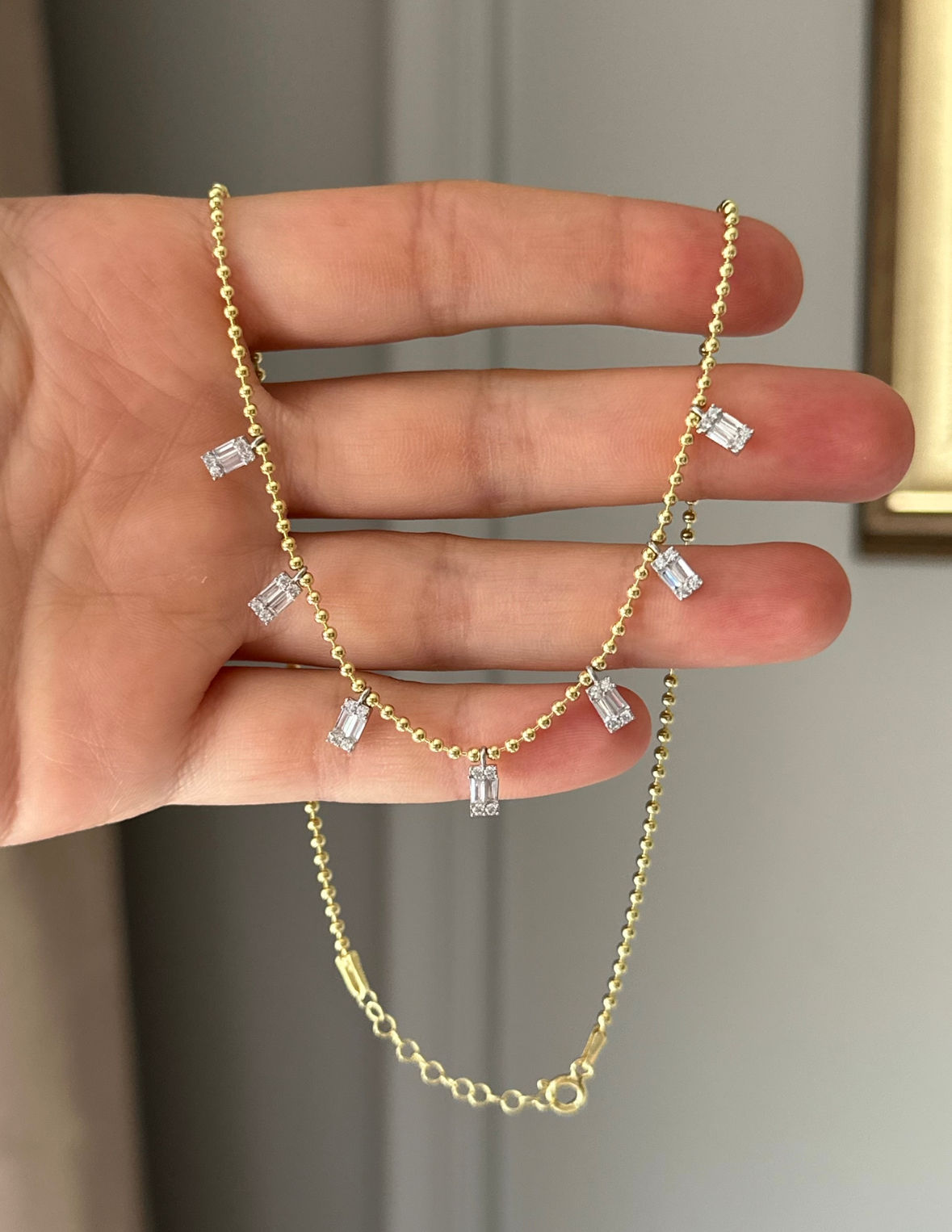 Top Zincirli Baget Taşlı  Kolye