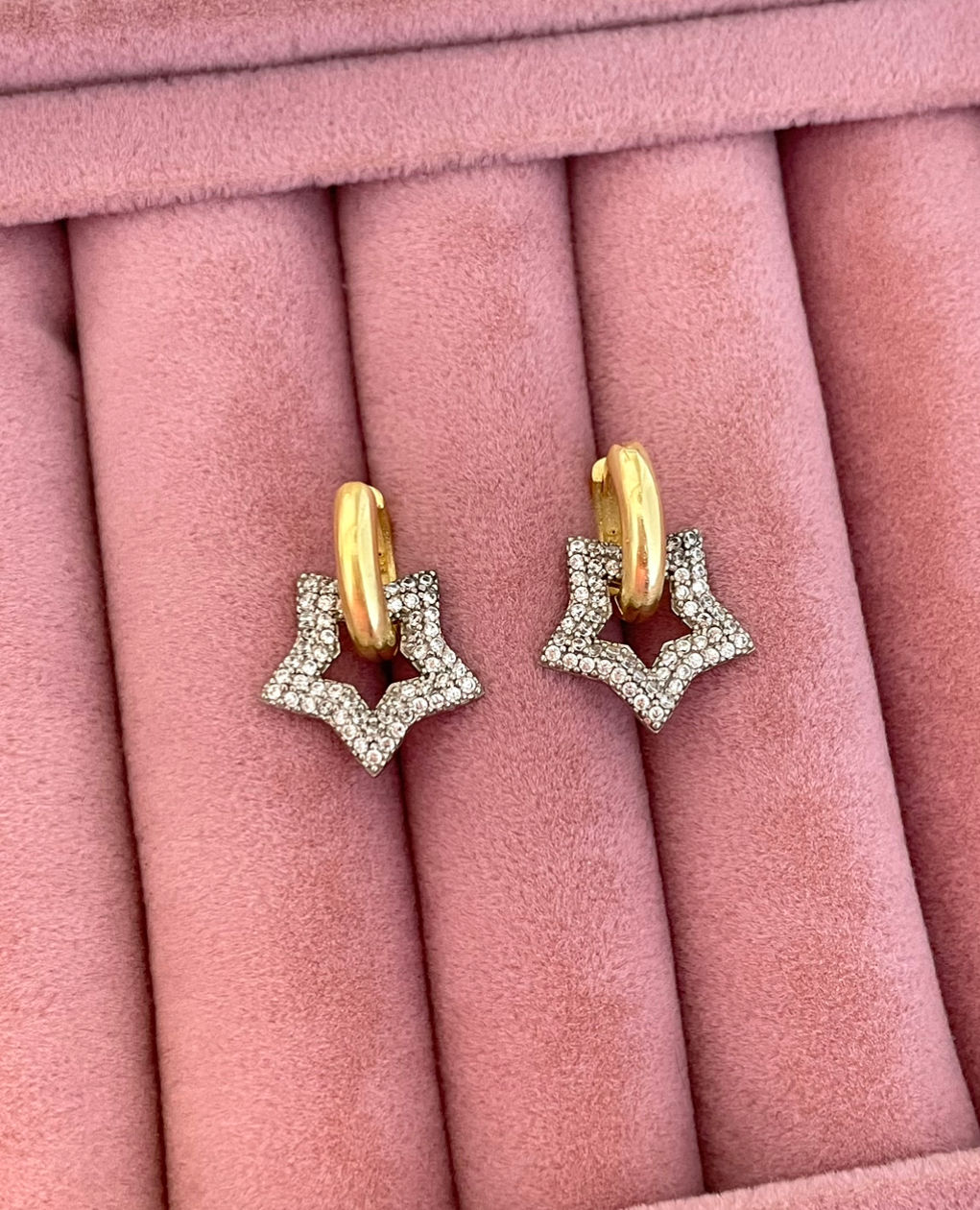 Taşlı Yıldızlı Halka Küpe