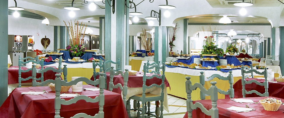 sala-pranzo-le-castella.jpg