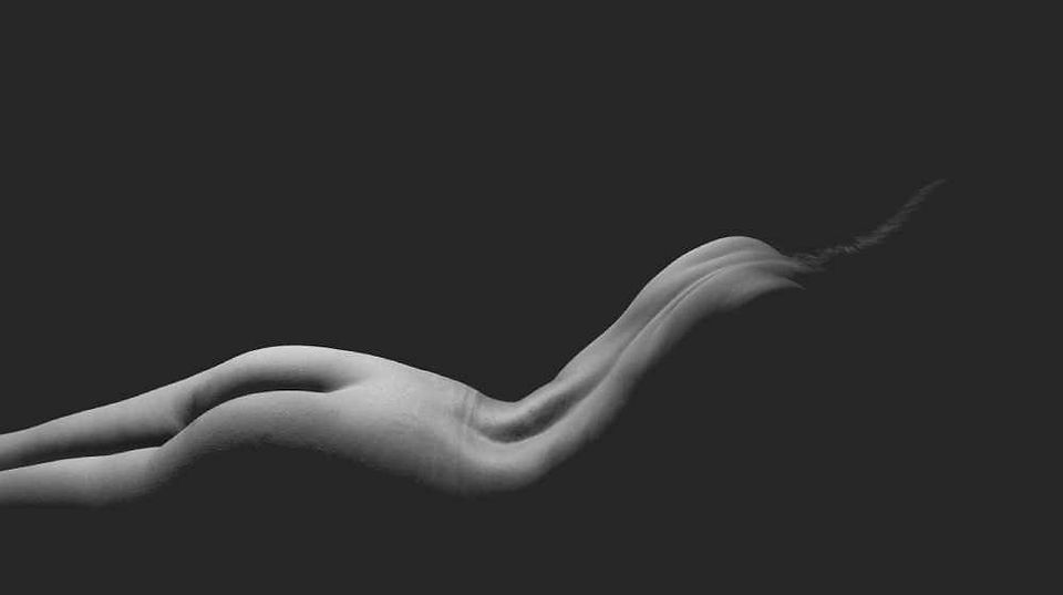 Monochrome bodyscape of Misuzu's back