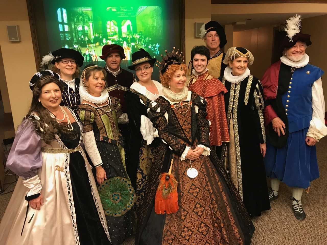 The Dancing Queen Court Dance in the Age of Elizabeth