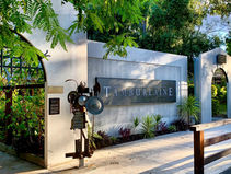 Winemaking with a Conscience: Tamburlaine's Journey to Carbon-Neutral Excellence