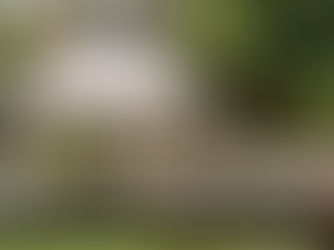 Holiday Shopping Made Easy at Hunter Valley Gardens Shopping Village