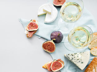 Sip your way through Spring with 
Sips to Savour