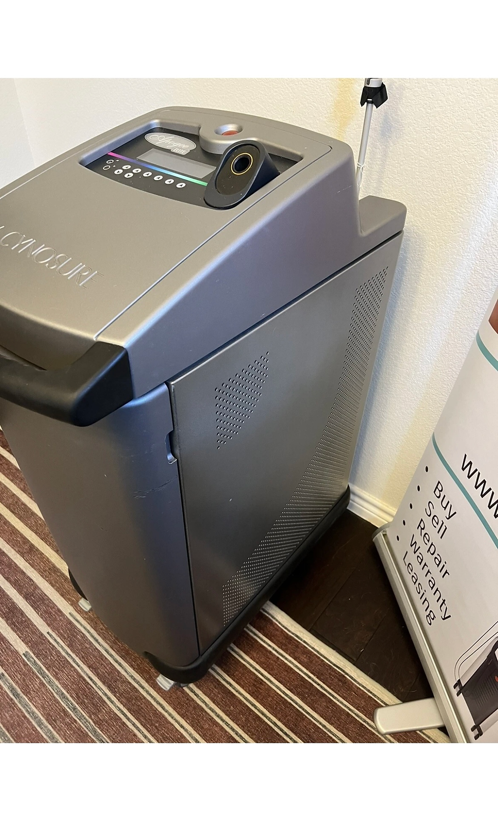 Thumbnail: 2005 Cynosure Elite Elmd Refurbished Alex Chamber & Power Supply