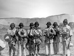 Who was Carl Lumholtz? and its relationship with the magical town of Creel, the Tarahumara mountain range and the copper ravines.