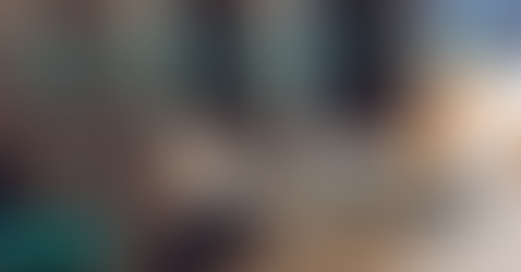 La fille à pendre au téléphone