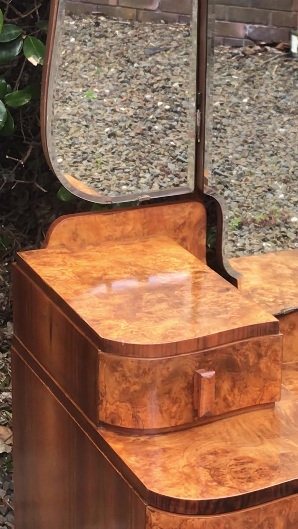 Thumbnail: Art Deco 1920’s/1930’s burr walnut 7 drawer dressing table